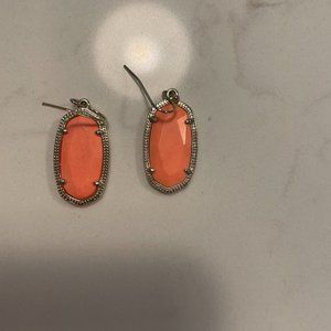 Kendra Scott mini drop earrings